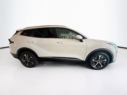 Used 2024 Kia Sportage EX AWD/4WD image 10