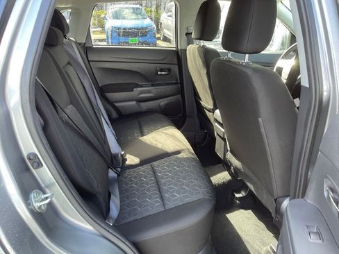 Used 2024 Mitsubishi Outlander Sport ES image 13