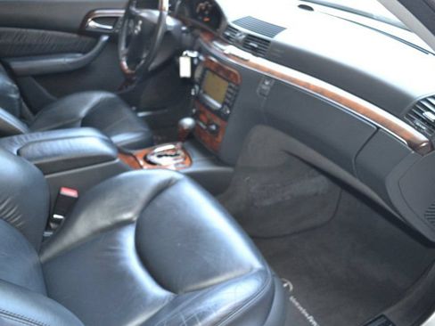 Used 2004 Mercedes-Benz S 500 4MATIC image 25