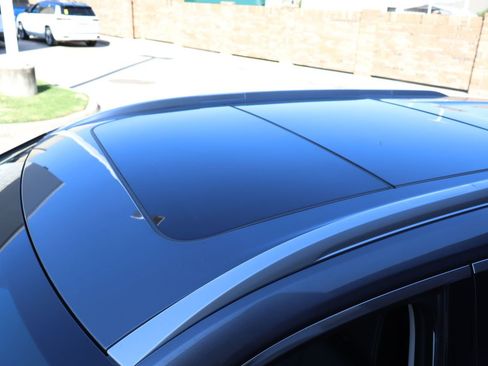 Used 2024 Nissan Rogue SL w/ SL Premium Package FWD image 4