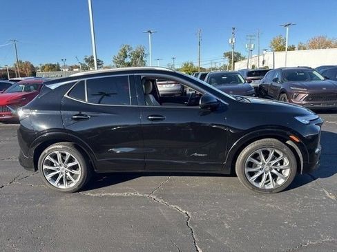 Used 2024 Buick Encore GX Avenir w/ Avenir Technology Package FWD image 1
