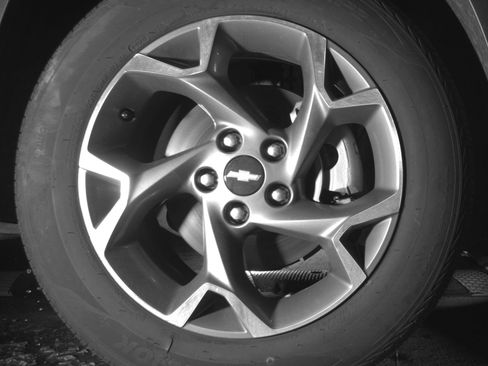 Used 2025 Chevrolet Trax LT w/ LT Convenience Package FWD image 13