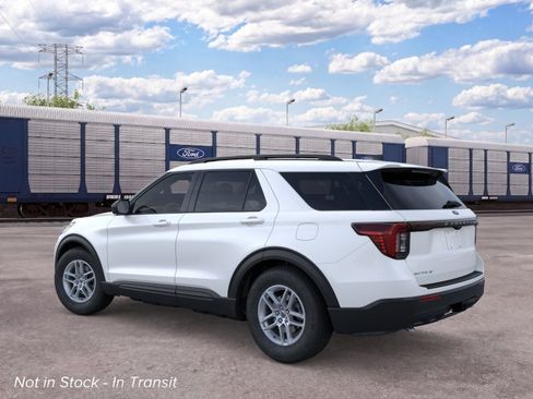 New 2026 Ford Explorer Active RWD image 4