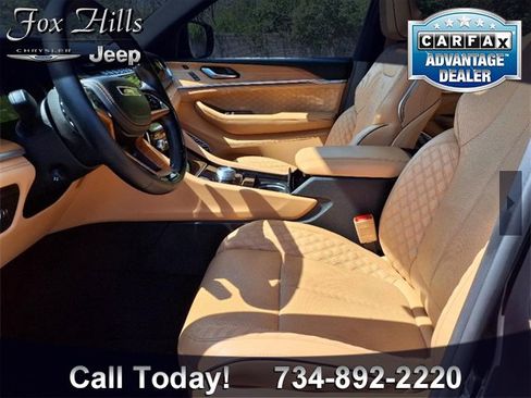 Certified 2023 Jeep Grand Cherokee L Summit image 17