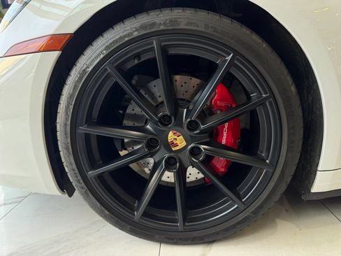 Used 2024 Porsche 911 Carrera S RWD image 8