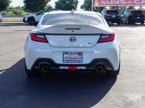 Certified 2023 Toyota GR86 Premium RWD image 9