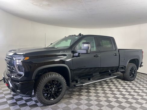 New 2026 Chevrolet Silverado 2500 LTZ w/ Trail Boss Package AWD/4WD image 14