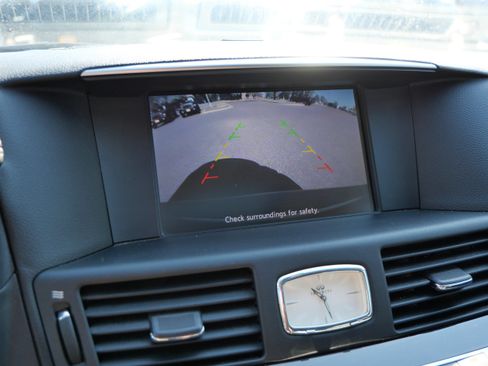 Used 2012 INFINITI M37 w/ Sport Pkg RWD image 31