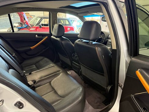 Used 2004 INFINITI G35 x Sedan image 67