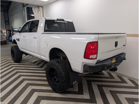 Used 2015 RAM 2500 SLT AWD/4WD image 21