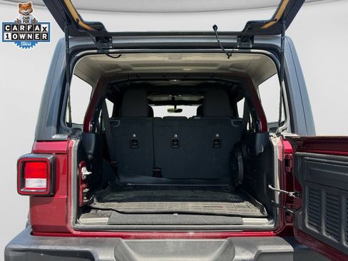 Used 2022 Jeep Wrangler Unlimited Sport AWD/4WD image 18
