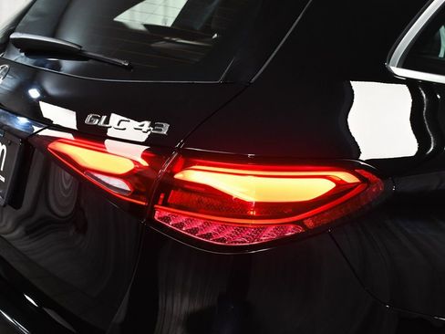 Used 2025 Mercedes-Benz GLC 43 AMG GLC 43 AMG image 89