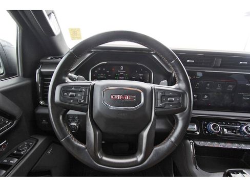 Used 2022 GMC Sierra 1500 AT4 w/ AT4 Premium Package image 9