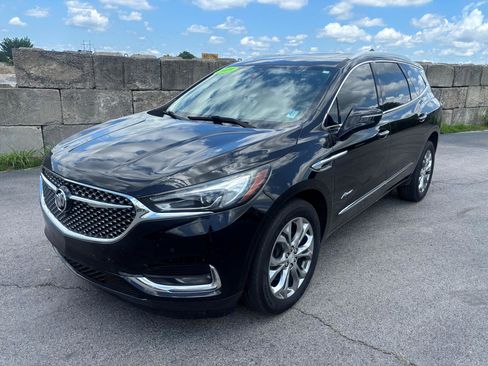 Used 2019 Buick Enclave Avenir w/ Avenir Technology Package AWD/4WD image 3