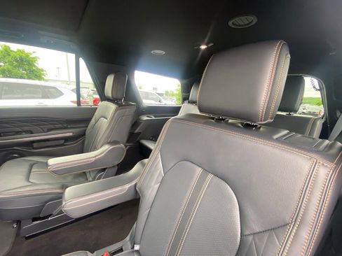 Certified 2023 Ford Expedition Platinum AWD/4WD image 24