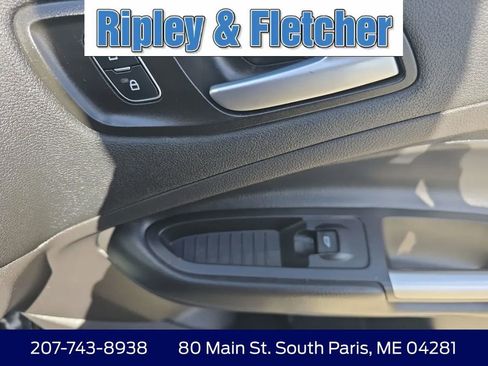 Used 2018 Ford Escape SEL w/ Canadian Touring Package AWD/4WD image 11