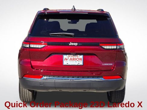New 2025 Jeep Grand Cherokee Laredo X w/ Luxury Tech Group I image 21