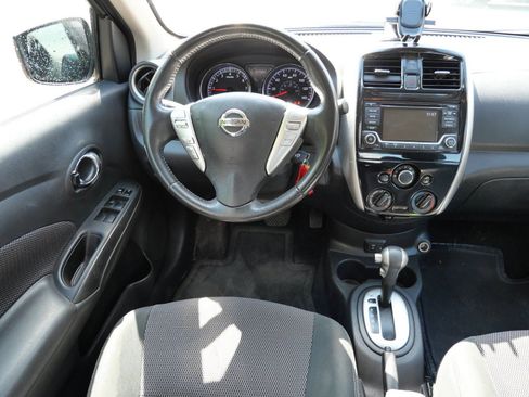 Used 2018 Nissan Versa SV w/ SV Special Edition Package FWD image 12