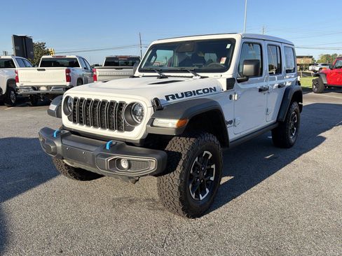 Used 2025 Jeep Wrangler Unlimited Rubicon 4xe w/ Safety Group AWD/4WD image 2
