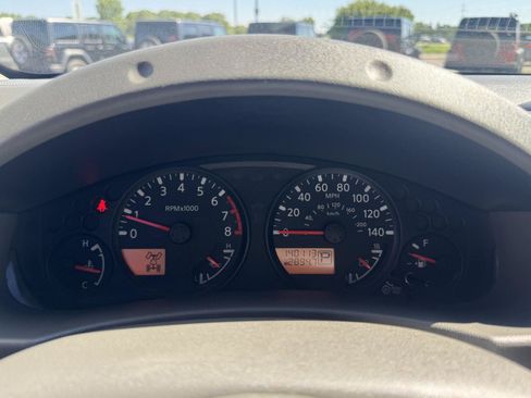 Used 2019 Nissan Frontier SV w/ Value Truck Package AWD/4WD image 18