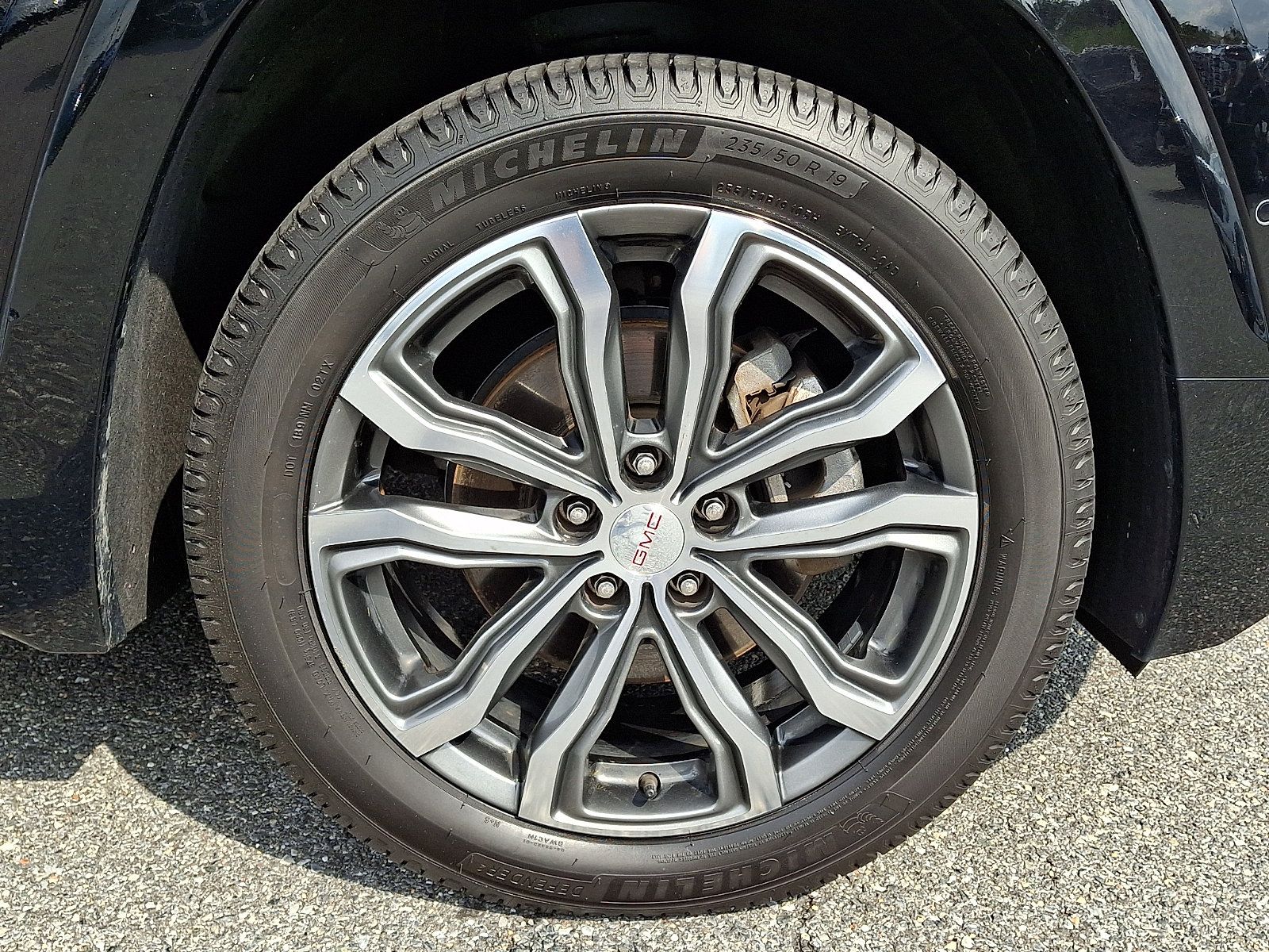 Used 2018 GMC Terrain Denali w/ Advanced Safety Package AWD/4WD image 8