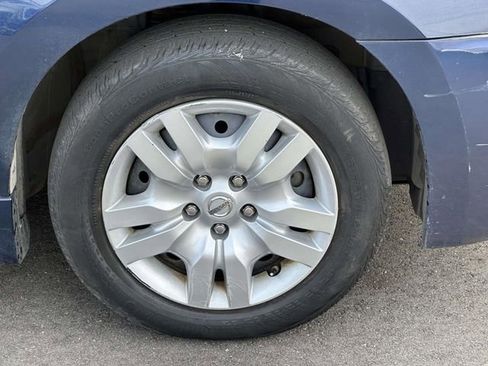 Used 2010 Nissan Altima 2.5 S image 11