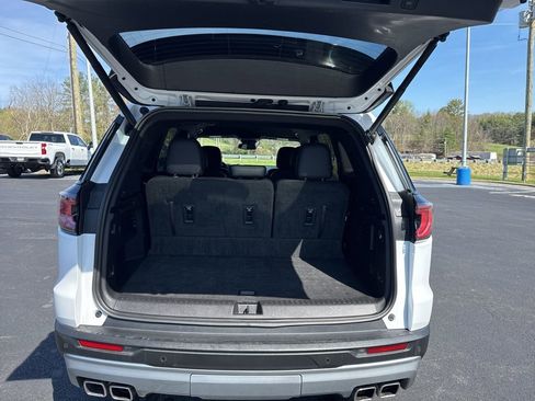 Used 2024 GMC Acadia Elevation AWD/4WD image 38