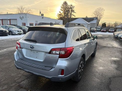 Used 2016 Subaru Outback 2.5i Limited image 4