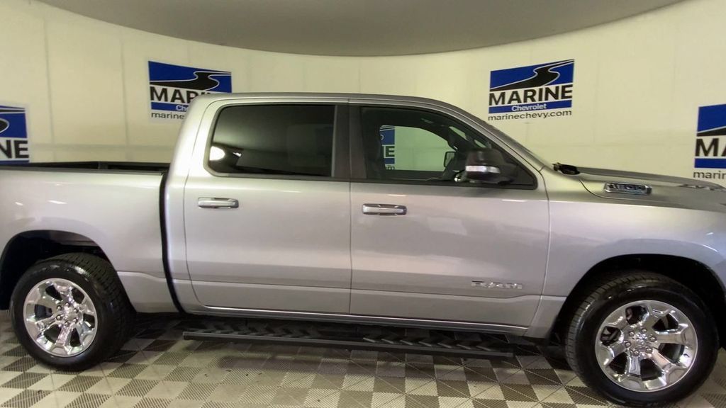 Used 2022 RAM 1500 Big Horn AWD/4WD image 3