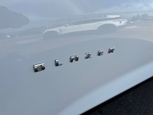 Certified 2025 Chevrolet Blazer LT w/ Sound & Technology Package image 10