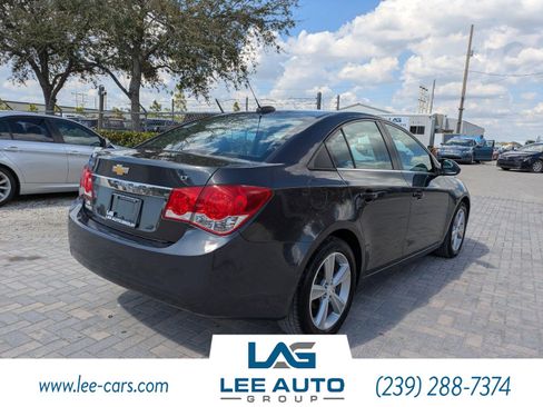 Used 2015 Chevrolet Cruze LT image 3