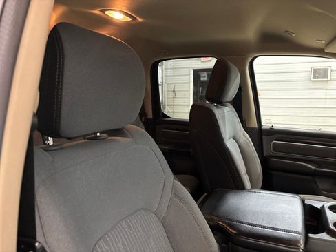 Used 2019 RAM 1500 Big Horn AWD/4WD image 28