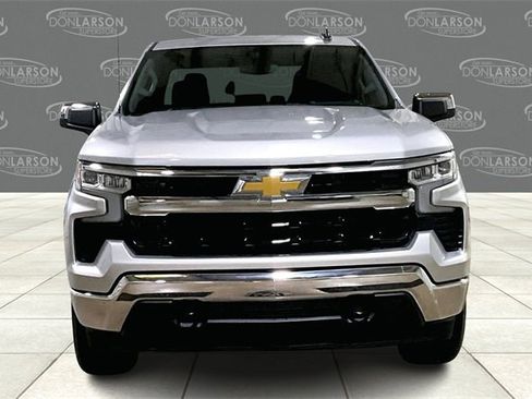 Certified 2022 Chevrolet Silverado 1500 LT image 2