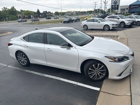 Used 2021 Lexus ES 350 w/ Premium Package FWD image 4