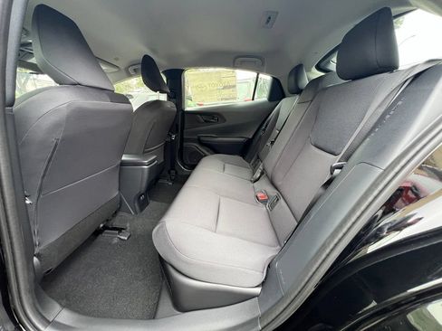 New 2027 Toyota Prius LE FWD image 12