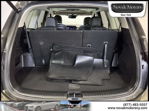 Used 2023 Kia Telluride EX w/ EX Captain's Chair Package AWD/4WD image 12