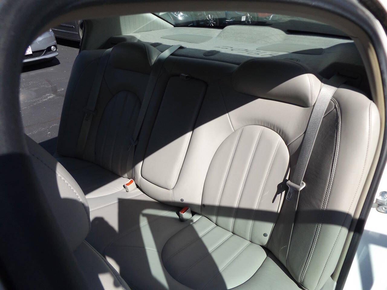 Used 2011 Buick Lucerne CXL FWD image 15