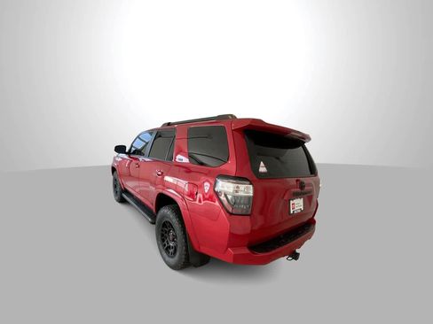 Used 2020 Toyota 4Runner SR5 Premium image 6