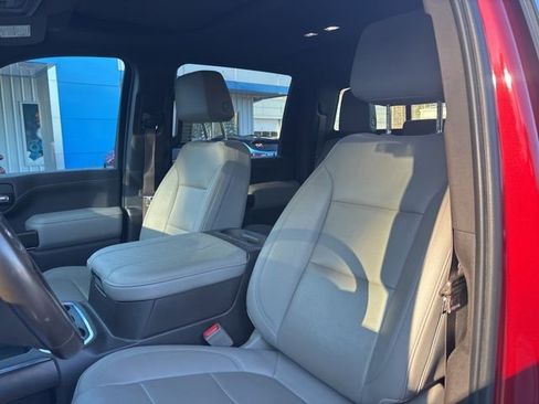 Used 2023 GMC Sierra 2500 SLT w/ SLT Convenience Package image 17