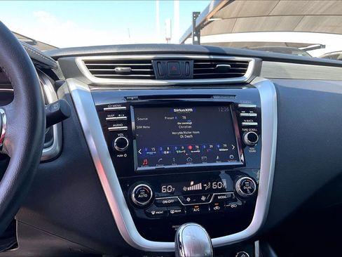 Used 2018 Nissan Murano SV FWD image 29