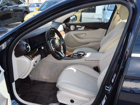 Used 2020 Mercedes-Benz E 450 4MATIC Sedan w/ Driver Assistance Package image 22