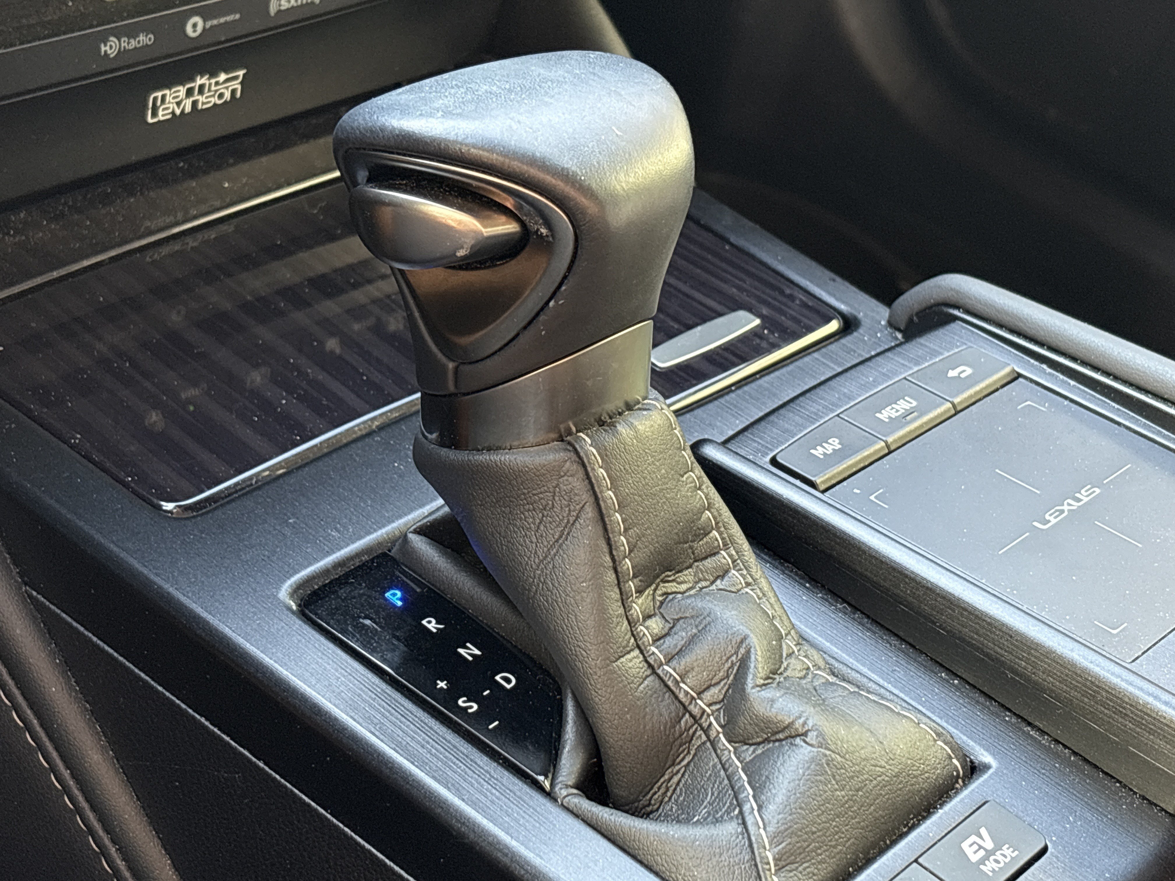 Used 2021 Lexus ES 300h w/ Accessory Package 2 FWD image 26