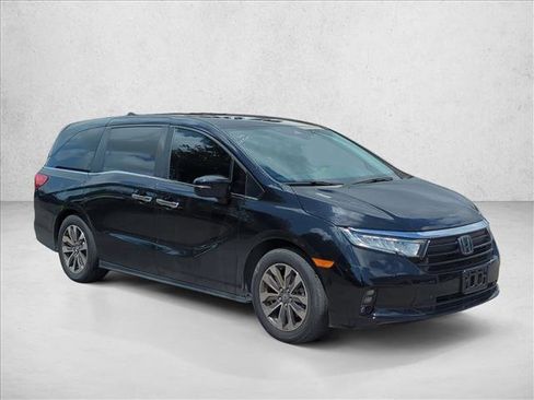 Used 2023 Honda Odyssey EX-L image 3