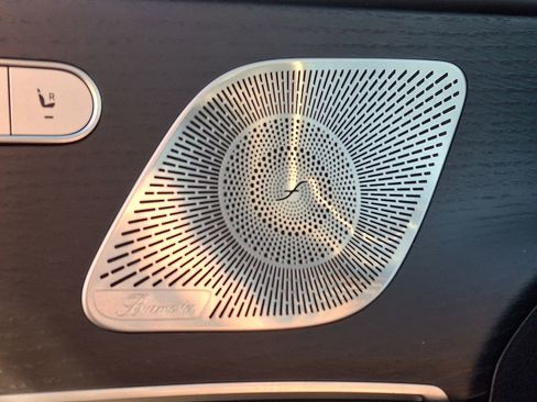 Certified 2024 Mercedes-Benz GLS 63 AMG 4MATIC image 28