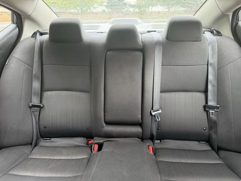 Used 2024 Nissan Altima 2.5 S FWD image 14