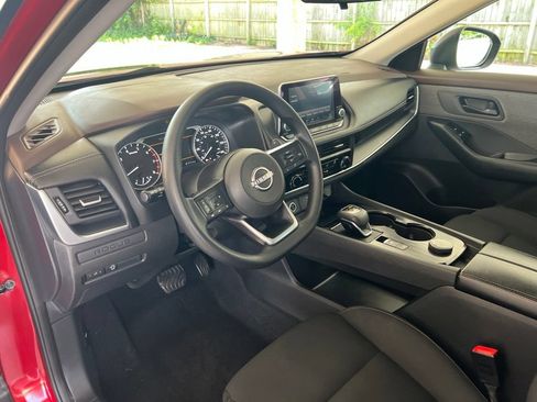 Certified 2023 Nissan Rogue S AWD/4WD image 6