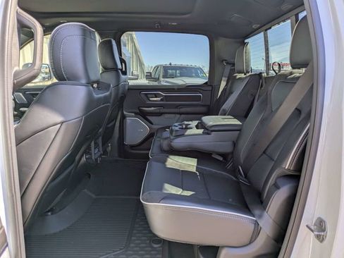 New 2026 RAM 1500 Laramie AWD/4WD image 14