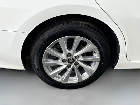 Used 2023 Toyota Camry LE image 32