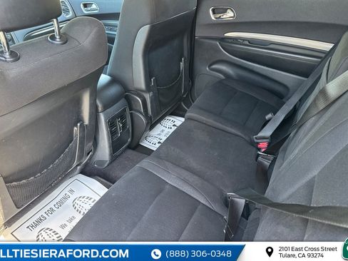 Used 2017 Dodge Durango SXT w/ 3rd Row Seating Group RWD image 16