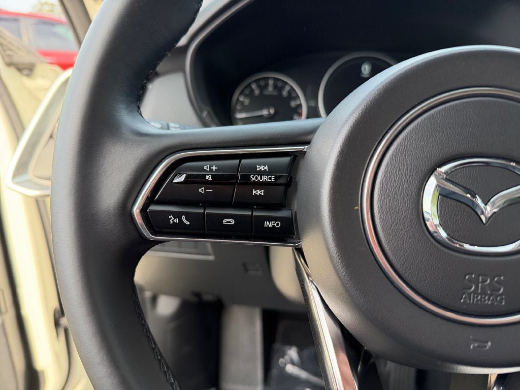 Used 2025 MAZDA CX-90 3.3 Turbo w/ Preferred Package AWD/4WD image 15